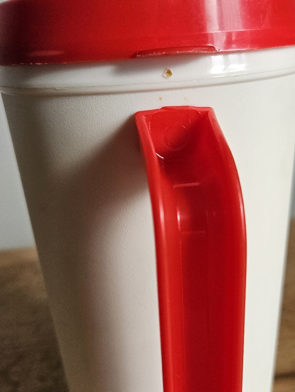VTG Tim Hortons Super Tim Plastic Travel Mug Aladdin | Made In USA | Red White - Picture 8 of 16
